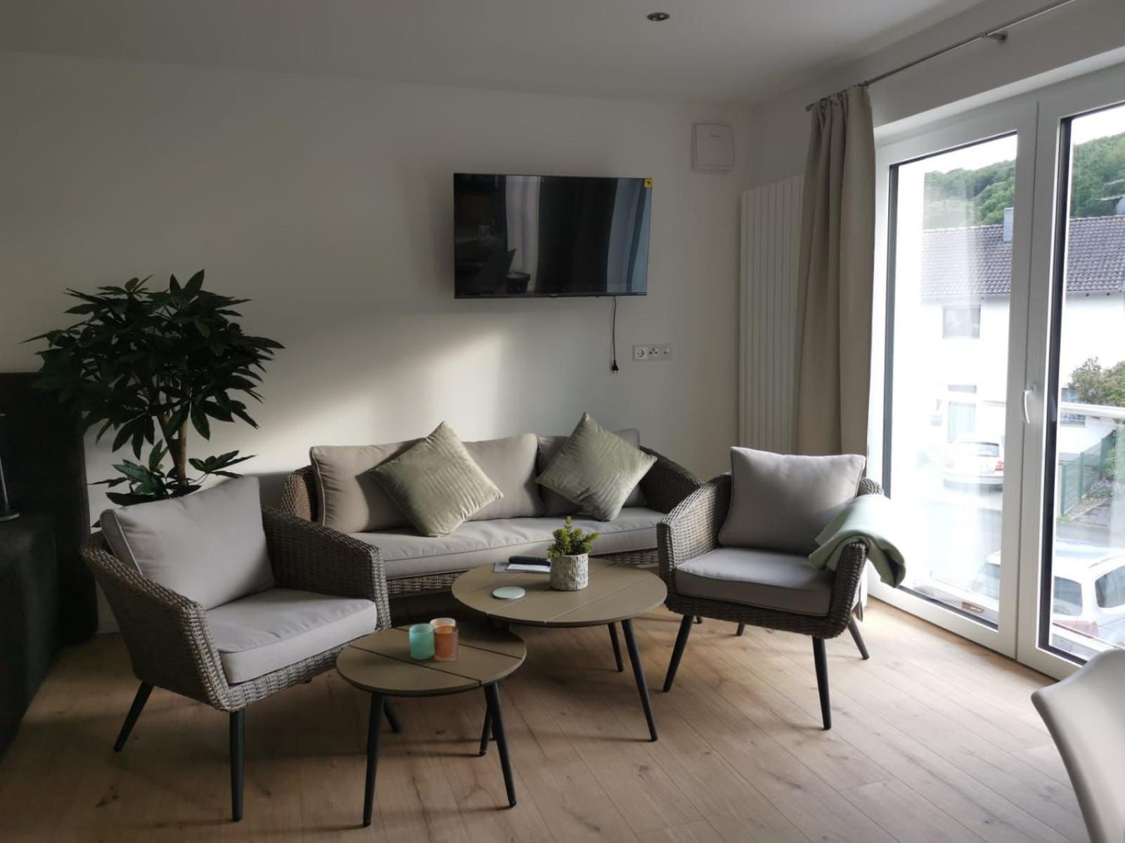 Modernes Stilvoll Eingerichtetes Appartement Rösrath Exterior foto